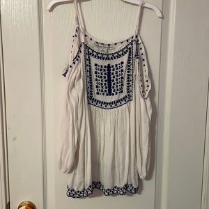 American Rag cold shoulder top.